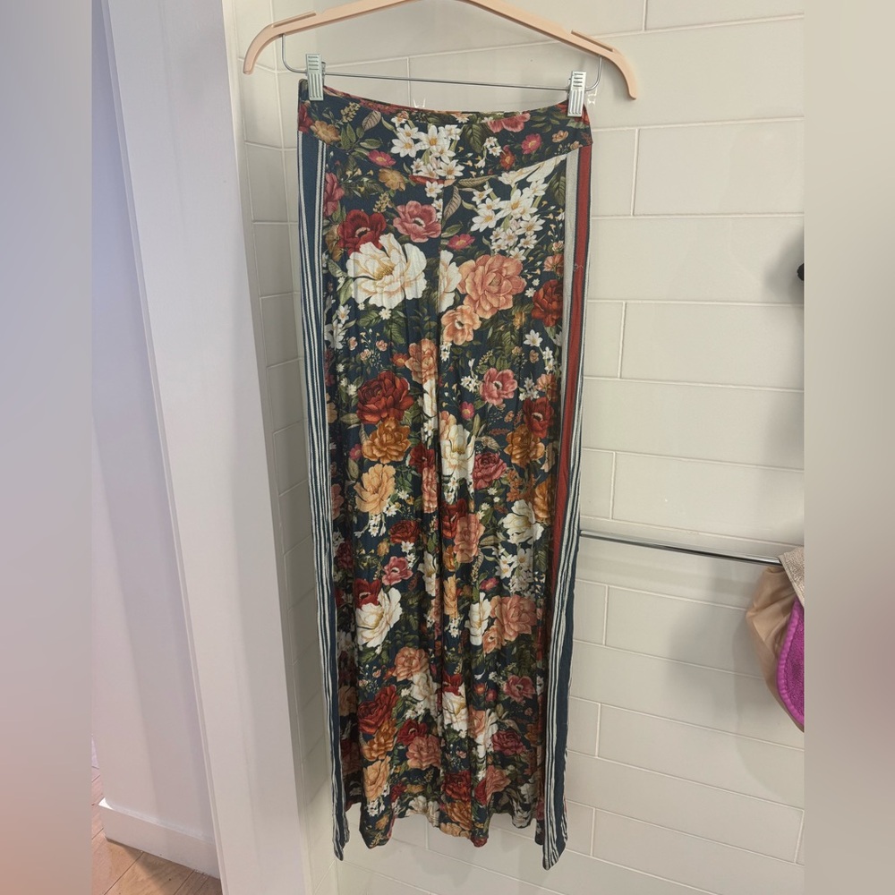 Floral Farm Rio flared pants